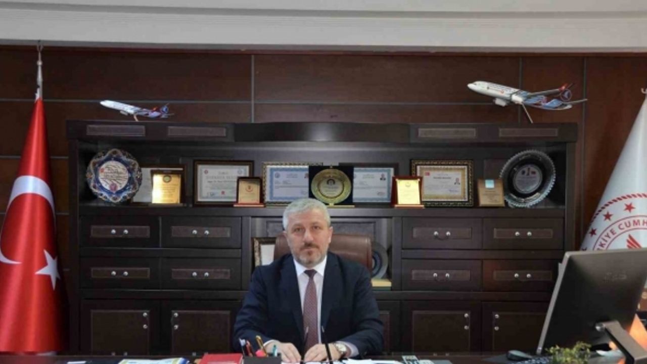 İl Sağlık Müdürü Dr.Fevzi Yavuzyılmaz, ramazan ayında dengeli beslenme konusunda önerilerde bulundu