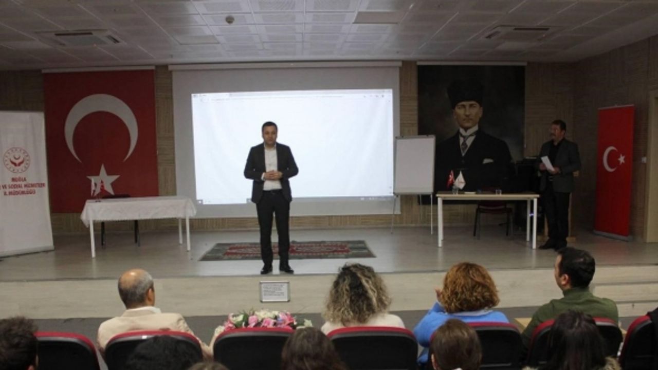 Muğla’da Aile ve Sosyal Hizmetler Müdürlüğü personeline ilkyardım eğitimi