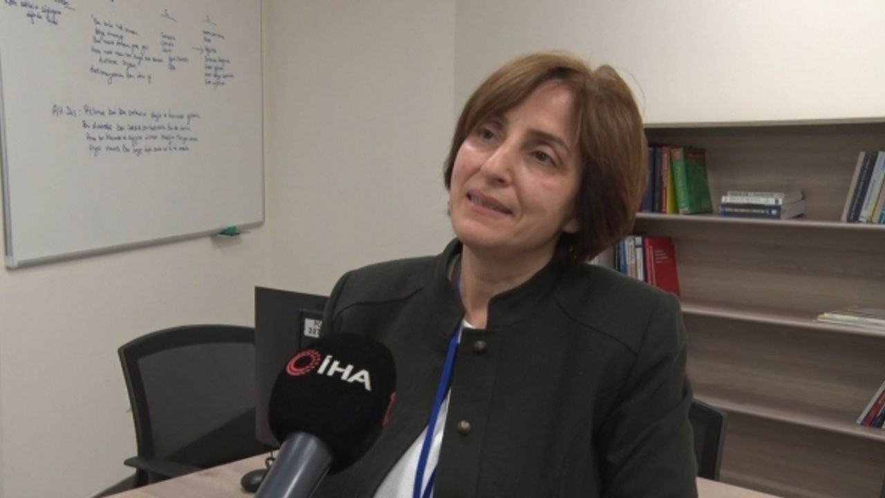 Prof. Dr. Sibel Örsel: “Toplumsal bütünleşmenin, bu kişilerdeki belirtilerin kalıcı olmaması için aylarca sürdürülebilir olması gerekiyor”