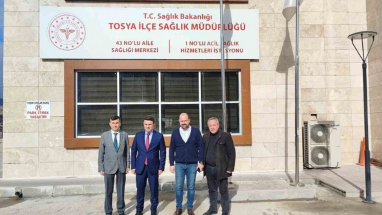 Tosya Belediye Başkanı Tosya’da Sağlık Çalışanlarının Tıp Bayramını Kutladı