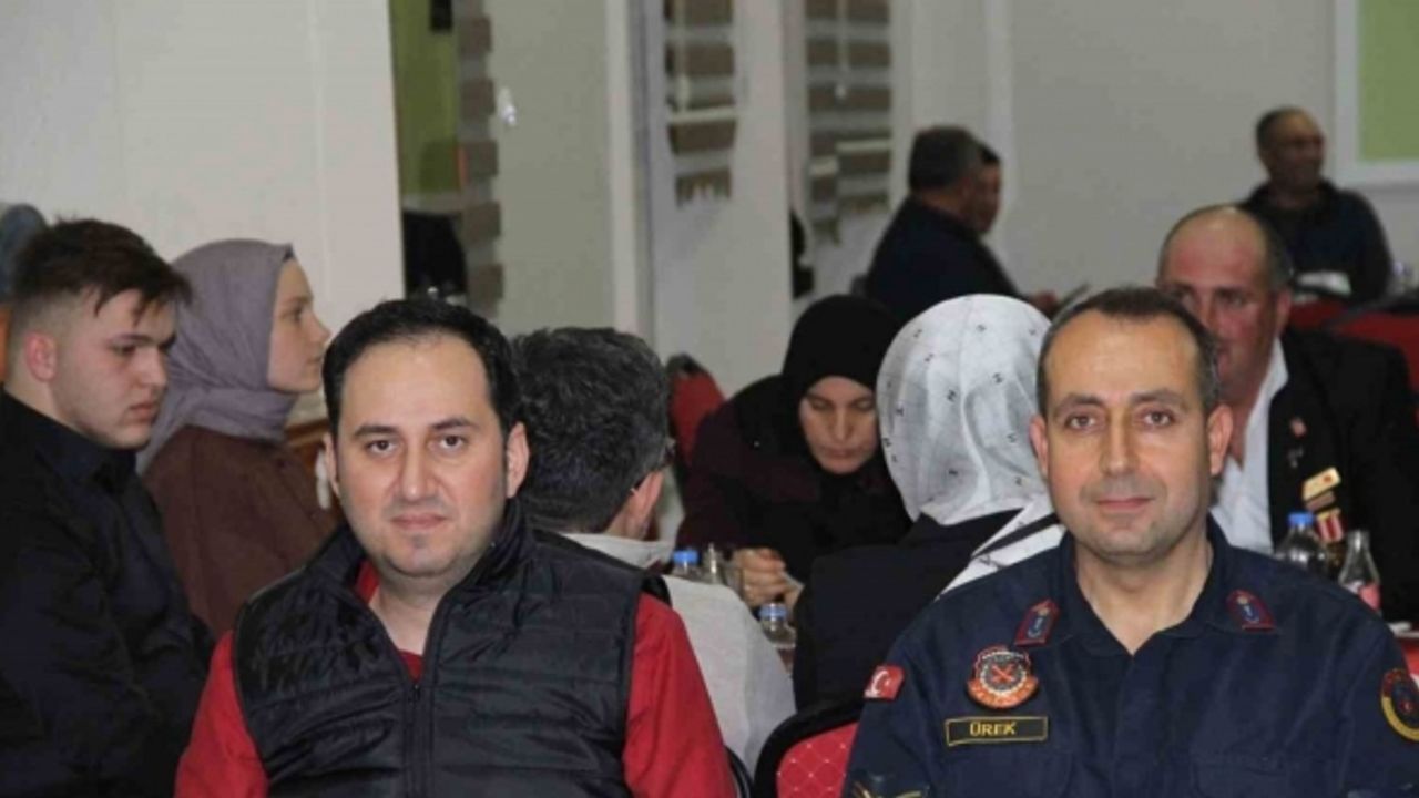Bolvadin’de şehit ailesi ve gaziler iftarda bir araya geldi
