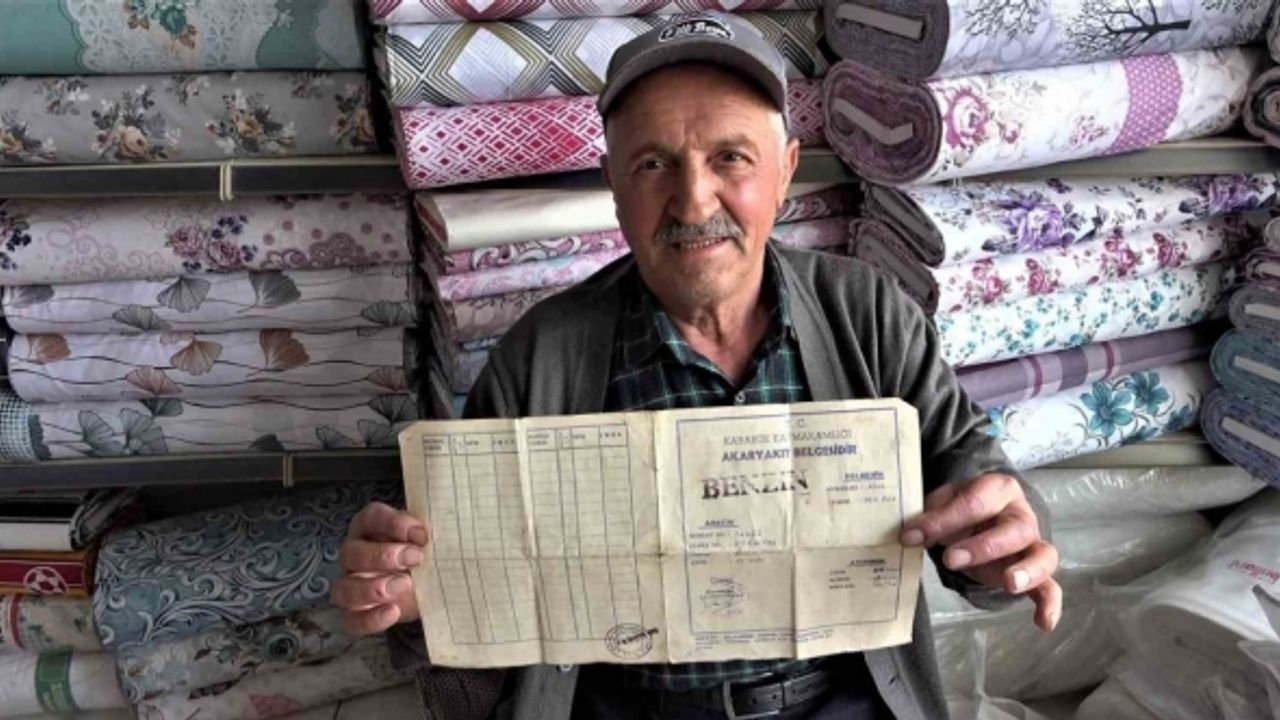 CHP iktidarı dönemindeki benzin karnesini göstererek sandığın önemini anlattı