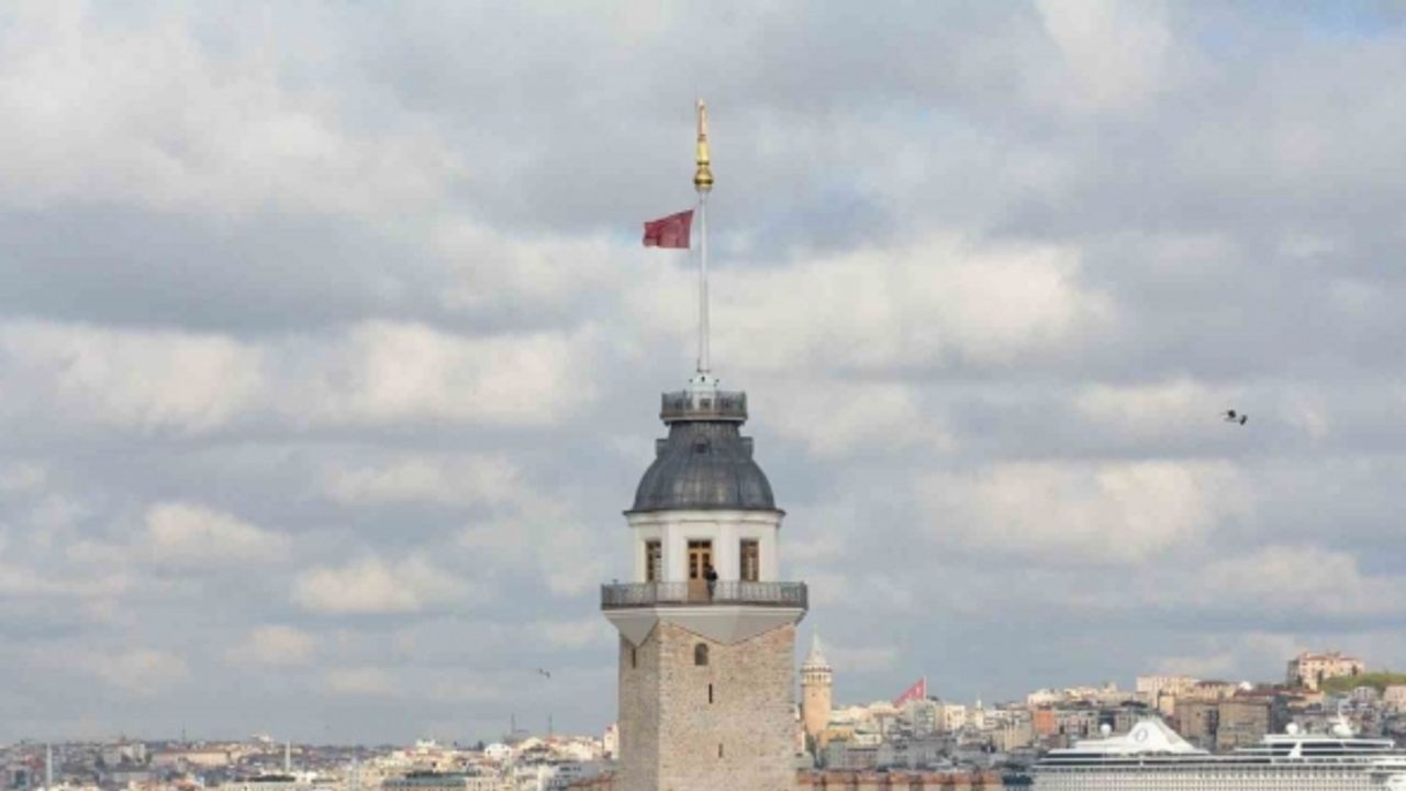 Kız Kulesi Sultan II. Mahmut dönemindeki orijinal haline kavuştu