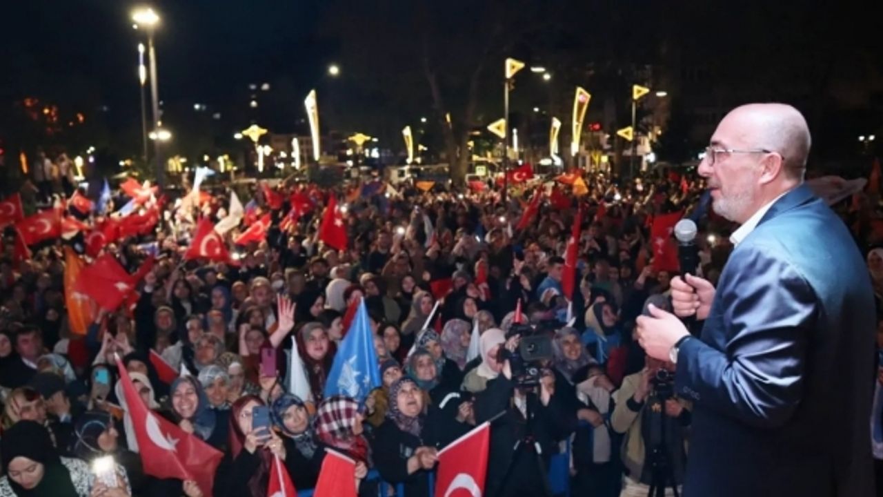 Kütahya’da Recep Tayyip Erdoğan coşkusu meydanlara sığmadı