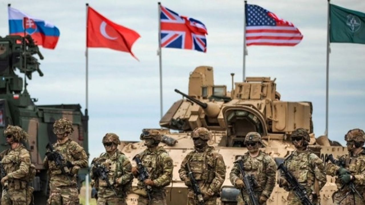 Pentagon’dan “Türk bayraklı” paylaşım