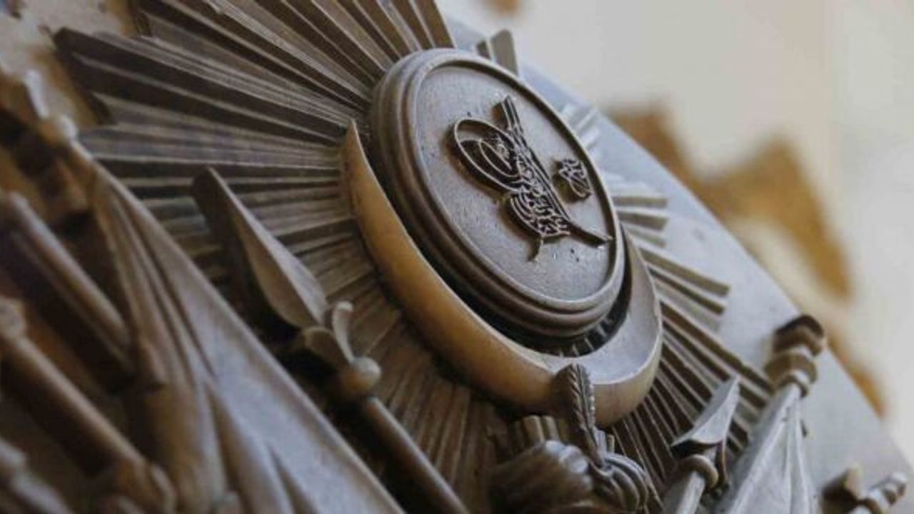 Topkapı Sarayı Hazine Koğuşu’nun asırlara meydan okuyan kapısı restore edildi
