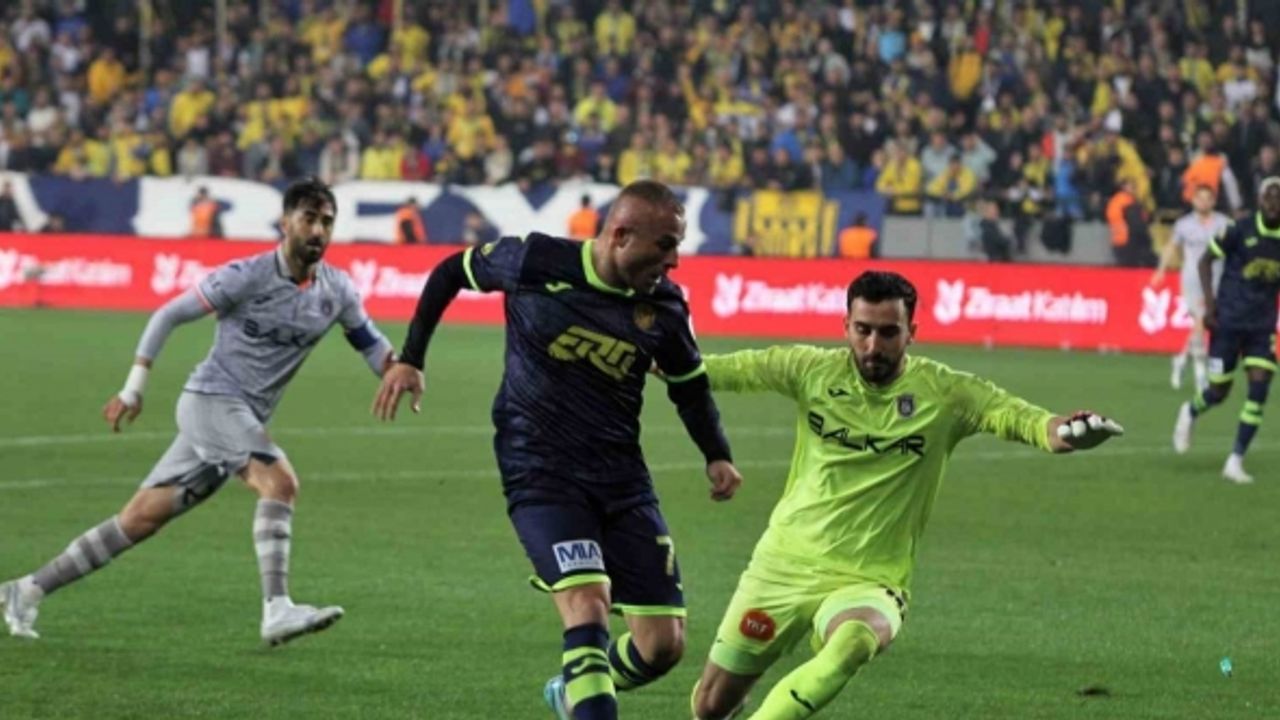 Ziraat Türkiye Kupası: MKE Ankaragücü: 2 - Başakşehir: 2 (Maç sonucu)
