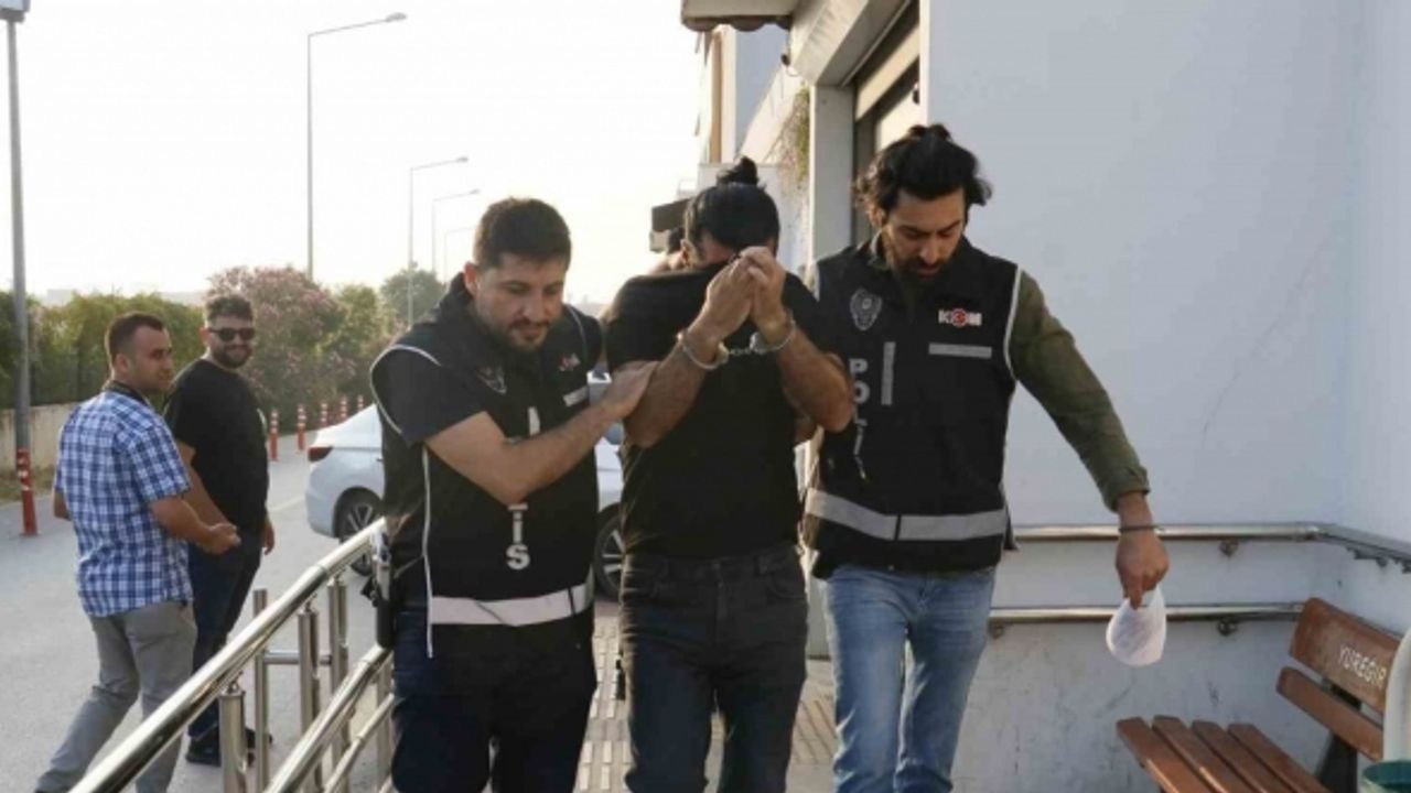Adana’da dolandırıcılık ve uyuşturucu ticareti yapan şebekeye operasyon: 12 gözaltı kararı