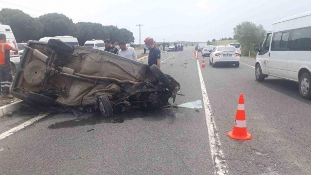 Balıkesir-Edremit karayolunda kaza 1 ölü 1 yaralı
