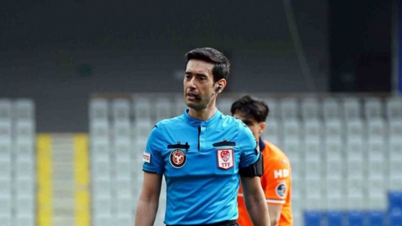 Sivasspor-Kayserispor maçını Burak Pakkan yönetecek