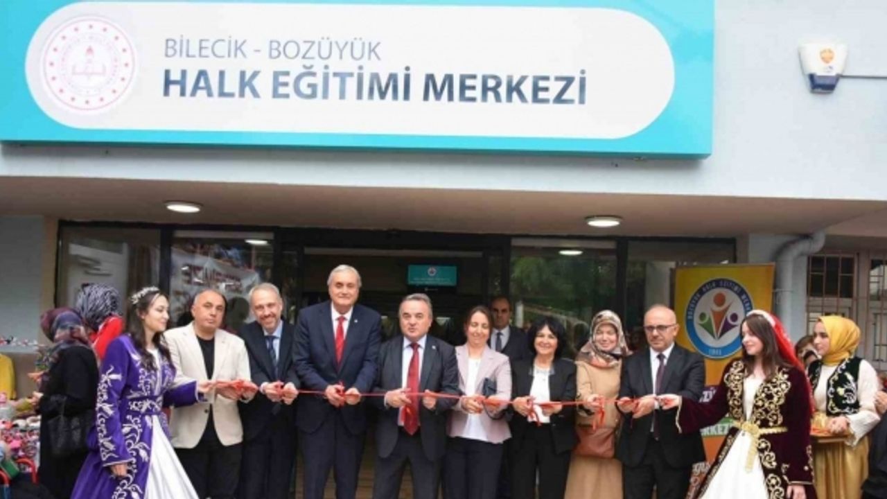 Yaygın Eğitim Haftası etkinlikleri ’Sene Sonu Sergisi’ nin açılışı ile başladı