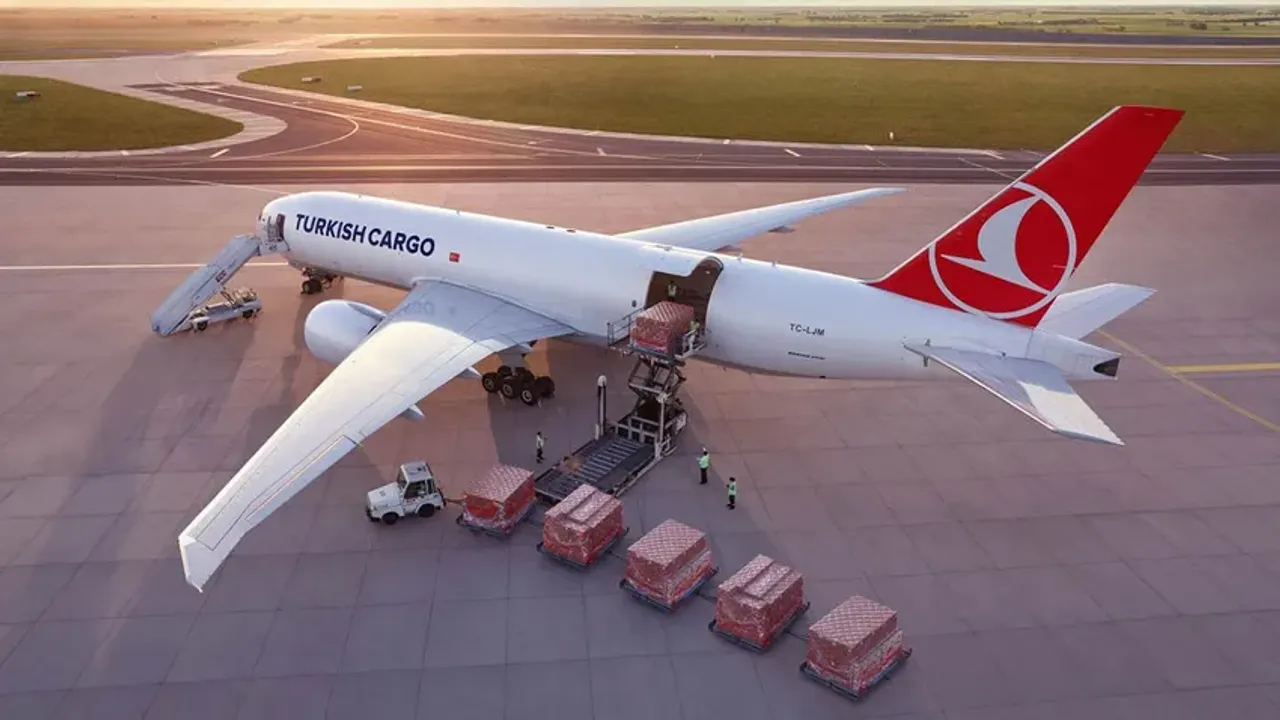 Turkish Cargo dünyanın önde gelen kargo taşıyıcıları arasında üçüncü sırada