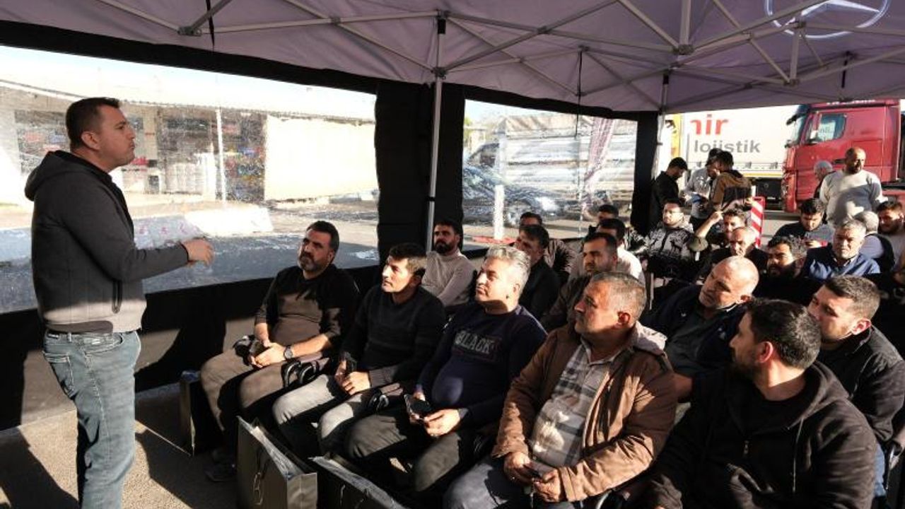 Mercedes-Benz Kamyon’un Sağlık Bakım Tırı Türkiye’nin 7 bölgesini ziyaret etti
