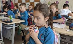 Keşan’da ilkokul öğrencilerine süt dağıtıldı