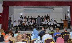 Lapseki Belediyesi Türk Sanat Müziği Korosu ‘Yaza Merhaba’ konseri verdi