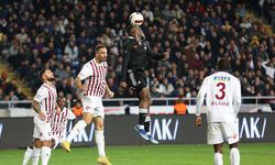 Beşiktaş, Hatayspor'u 2 golle devirdi