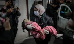 İsrail’in Refah’taki saldırılarında can kaybı 67’ye yükseldi