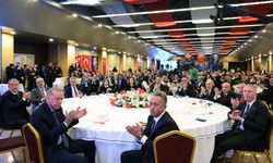 Erdoğan: "Türkiye ekonomisinin lokomotifi olan İstanbul'u belediyecilik hizmetlerinde tekrar zirveye taşıyacağız"