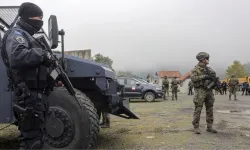 Kosova Başbakanı Kurti: "Sırp askerleri sınırımızda"