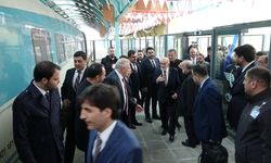 Karamollaoğlu, "Bu hizmet değildir" diye eleştirdiği hızlı trenle Ankara’ya geri döndü