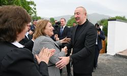 Aliyev, Hocalı'ya taşınan Azeri halkla bir araya geldi