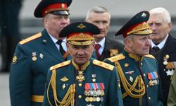 Putin Savunma Bakanı Sergey Şoygu’yu görevden aldı
