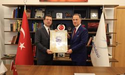 Ekrem İmamoğlu'ndan Beylikdüzü Belediye Başkanı Mehmet Murat Çalık’a tebrik ziyareti