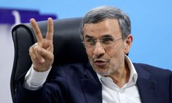 İran eski Cumhurbaşkanı Ahmedinejad, yeniden Cumhurbaşkanlığına aday