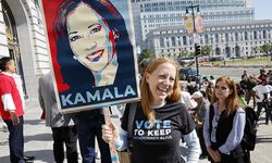 Kamala Harris'in seçim kampanyasına son 24 saatte 81 milyon dolar bağış yapıldı