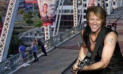 Rock yıldızı Jon Bon Jovi, intihar girişimindeki kadını kurtardı