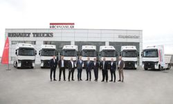 ARCLOG, Renault Trucks ile 10 yıllık iş birliğini 100 yeni araçla güçlendiriyor