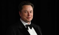 Elon Musk: Hayallerden Gerçeğe Bir Başarı Hikayesi