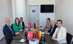Alman ve Türk Belediyeleri Hannover'de Buluştu: Yerel Yönetimler Geleceği Tartışıyor
