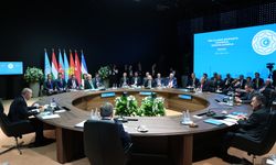 Türk Devletleri Teşkilatı Gayrıresmi Zirvesi’nde Budapeşte Bildirisi kabul edildi