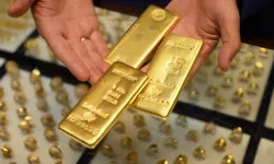 Gram altında yeni rekor: Altın güvenli liman olmayı sürdürüyor!