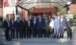 Bakan Bolat: Taşımacılık sektörüyle etle tırnak gibiyiz, sektöre desteğimiz sürecek!