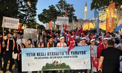 "Fetih Nesli Ayasofya’ya Yürüyor" Yürüyüşü Ayasofya Meydanı’nda Son Buldu