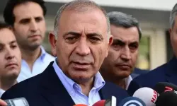 Gürsel Tekin, CHP İstanbul’un banka hesaplarına erişim için mahkemeye başvurdu
