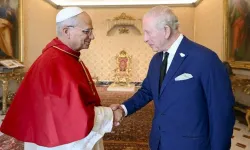 489 Yıl Sonra İngiltere Kralı ile Papa Birlikte Dua Etti!