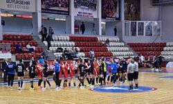 Denizin kızları ilk yarının son maçından galip ayrıldı