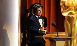 Ünlü Aktör Tom Cruise İlk Oscar ödülünü aldı!