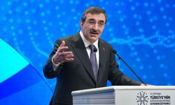 Cevdet Yılmaz: "2025 yılında bütçe açığının 2 trilyon 208 milyar lira olacağını tahmin etmekteyiz"