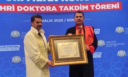 Bakan Murat Kurum'a mezun olduğu Selçuk Üniversitesi'nden fahri doktora