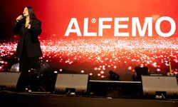 Yasemin Sakallıoğlu: “Bir yere gidiyorsam orayı on olana kadar bırakmam”