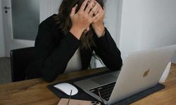 “Haklı mıyım?” Diye ChatGPT’ye Soruyorsanız İlişkiniz Alarm Veriyor!