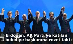 Erdoğan, AK Parti’ye katılan 4 belediye başkanına rozet taktı