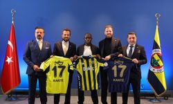 Fenerbahçe’nin yeni transferi N’Golo Kanté İstanbul’a geldi