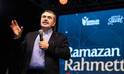 Bakan Tekin: “Müfredatı milli ve manevi değerler üzerine inşa ediyoruz”