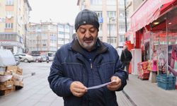 Hesabına gelen parayı iade etmişti, umre vaadiyle dolandırıldı