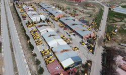 Bozkırın sarı devleri hasat için bakıma alındı